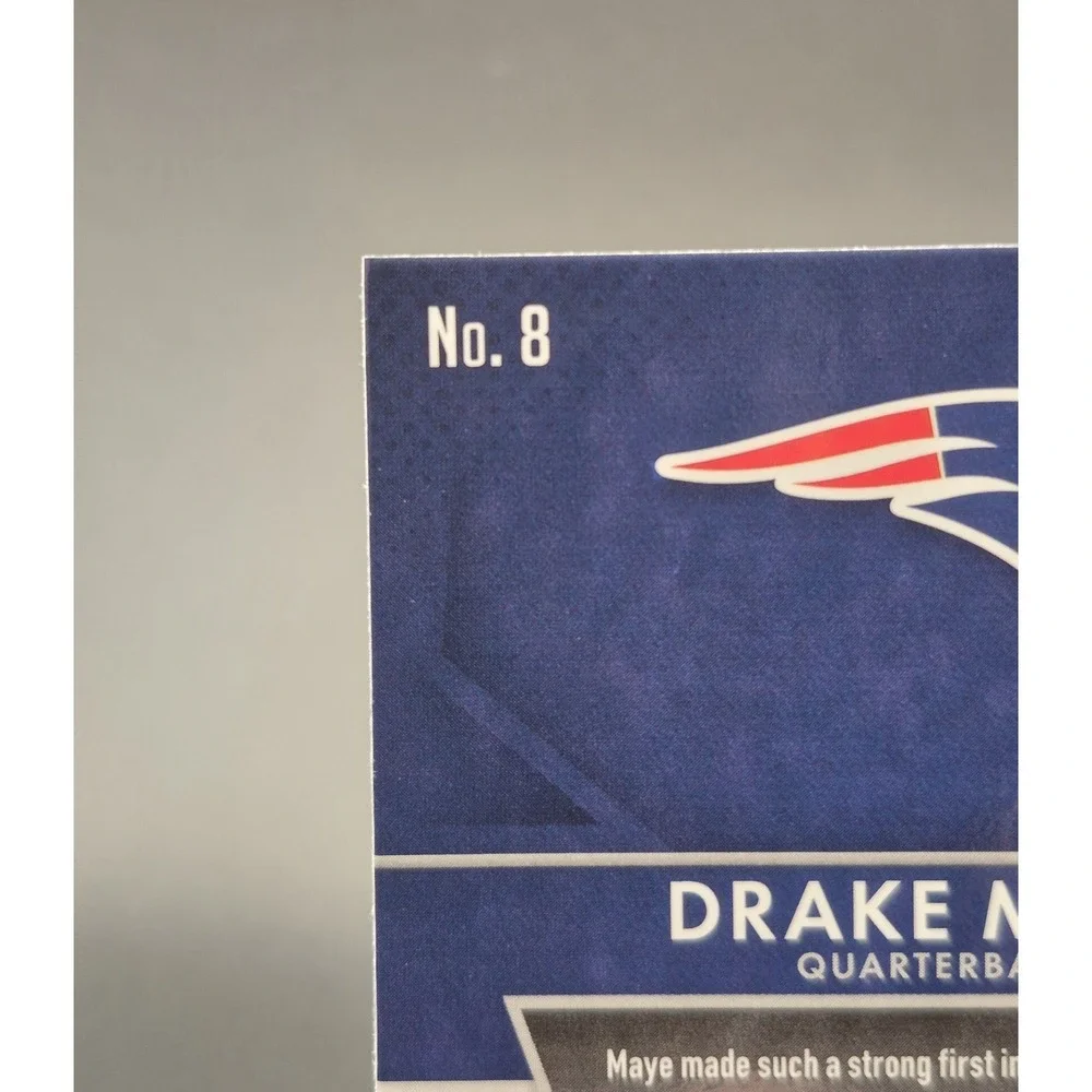 2025 Prizm Drake Maye‎ #8 Throwback No Huddle Disco Silver Prizm Patriots